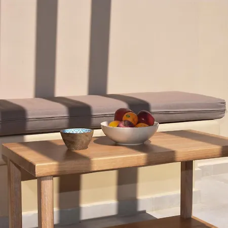 Santorini - - Sleeps 2 - Pool - Parking